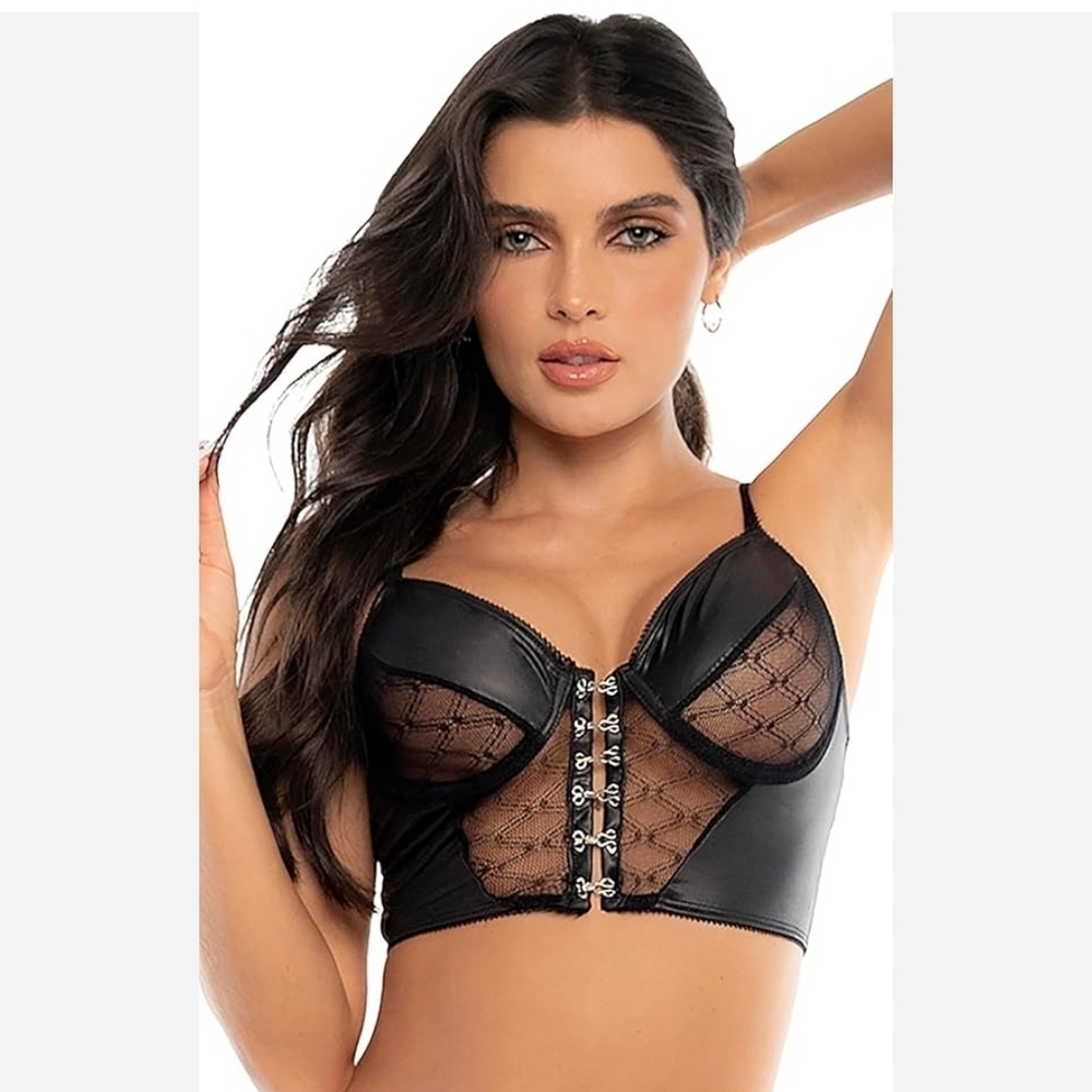 Chic Black Lace Front Closure Bra